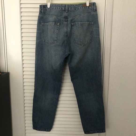 Garage Mom Jeans - Picture 5 of 6